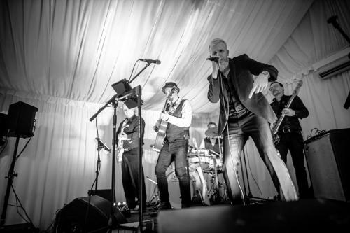 Mick Cola ja Elastinen